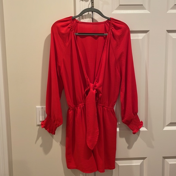 Red romper - Picture 2 of 2